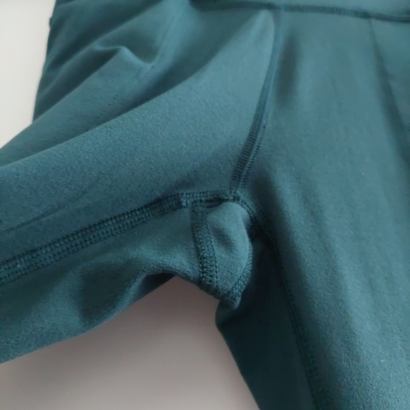 Offline By Aerie The Hugger Pocket Bootcut Leggings Deep Forest Green XS - Picture 5 of 9